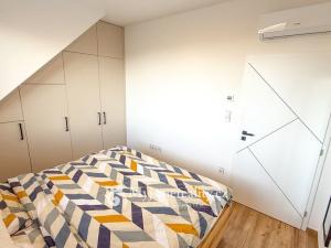 Prodej bytu 4+kk, Hluboké Mašůvky, 89 m2