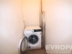 Pronájem bytu 2+1, Praha - Vršovice, Jakutská, 42 m2