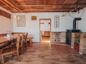 Prodej chalupy, Volary, 240 m2