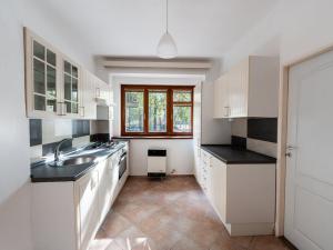 Pronájem bytu 2+1, Praha - Karlín, Pernerova, 43 m2