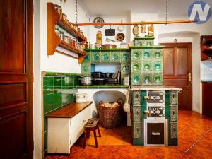 Prodej vícegeneračního domu, Paračov, 388 m2