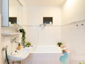 Prodej bytu 3+1, České Budějovice, Lidická tř., 67 m2