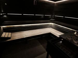 Pronájem bytu 2+1, Praha - Modřany, Československého exilu, 60 m2