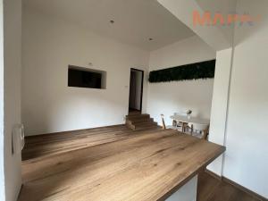 Pronájem bytu 2+kk, Chomutov, Revoluční, 55 m2