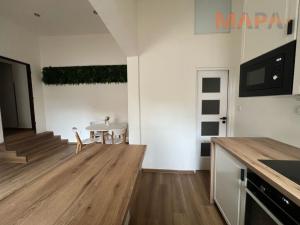 Pronájem bytu 2+kk, Chomutov, Revoluční, 55 m2