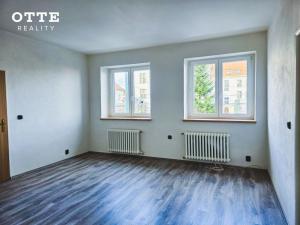 Pronájem bytu 3+1, Plzeň, Cukrovarská, 85 m2