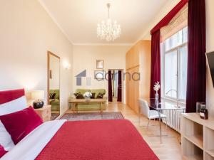 Pronájem bytu 1+1, Praha, Štěpánská, 46 m2