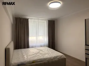 Pronájem bytu 2+1, Karlovy Vary, K. Čapka, 57 m2