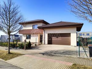 Pronájem rodinného domu, Vysoký Újezd, Pod Ovčínem, 354 m2