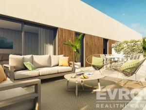 Prodej bytu 3+1, Estepona, Španělsko, Calle Obispo Jesús Catala Ibánez, 124 m2