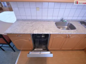 Pronájem bytu 1+kk, Praha - Stodůlky, Kodymova, 32 m2