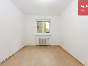 Prodej bytu 3+1, Opava, Tomáškova, 72 m2