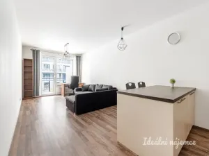 Pronájem bytu 2+kk, Praha - Strašnice, Zvěřinova, 64 m2
