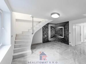 Prodej rodinného domu, Praha - Komořany, Pod lesem, 175 m2