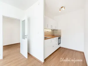 Pronájem bytu 2+kk, Praha - Háje, Kosmická, 44 m2