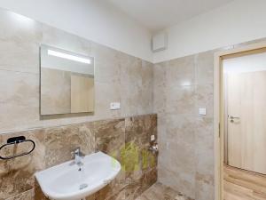 Pronájem bytu 2+kk, Olomouc, Janského, 55 m2