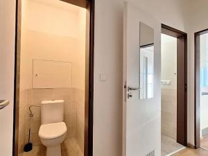 Pronájem bytu 2+kk, Praha - Braník, Ke Krči, 42 m2