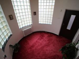 Prodej rodinného domu, Praha - Horní Počernice, Mečovská, 107 m2