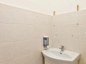 Pronájem kanceláře, Praha - Vinohrady, Lucemburská, 28 m2