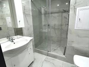 Pronájem bytu 1+kk, Praha - Vršovice, Altajská, 36 m2