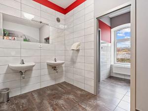 Prodej obchodního prostoru, Zlín, Bezručova, 1976 m2