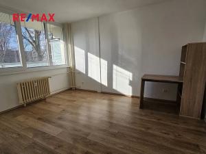 Pronájem bytu 1+1, Kolín, Dělnická, 31 m2