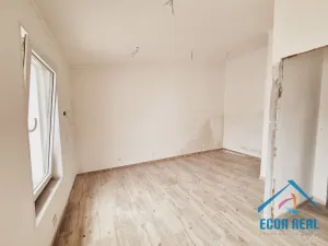 Prodej obchodního prostoru, Milovice - Benátecká Vrutice, 1080 m2