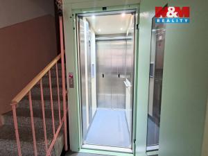 Pronájem bytu 1+1, Plzeň, Komenského, 38 m2