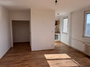Pronájem bytu 2+kk, Příbram, Školní, 43 m2