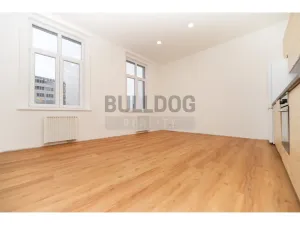 Pronájem bytu 3+kk, Praha - Libeň, Zenklova, 70 m2