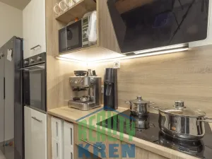 Prodej bytu 2+kk, Praha - Bubeneč, V. P. Čkalova, 51 m2