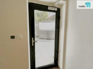 Pronájem bytu 1+kk, Praha - Michle, Michelská, 34 m2