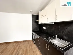 Pronájem rodinného domu, Praha - Michle, Michelská, 34 m2