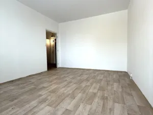 Pronájem bytu 2+1, Chomutov, Zahradní, 51 m2