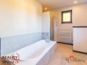 Prodej rodinného domu, Chválenice, 206 m2