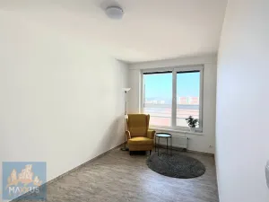 Prodej bytu 2+kk, Praha - Troja, Hnězdenská, 43 m2