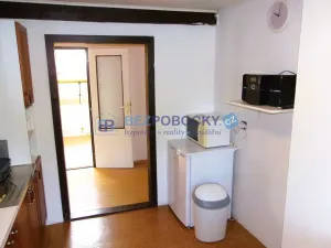 Pronájem bytu 3+1, Golčův Jeníkov - Stupárovice, 110 m2