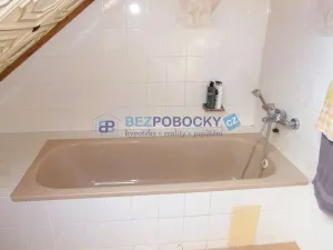 Pronájem bytu 3+1, Golčův Jeníkov - Stupárovice, 110 m2