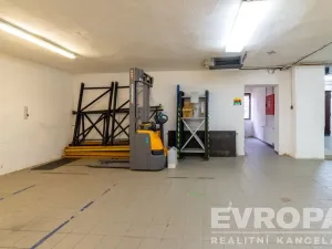 Pronájem skladu, Praha - Libuš, Libušská, 524 m2