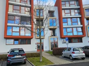 Pronájem garážového stání, Praha - Stodůlky, Švejcarovo náměstí, 11 m2