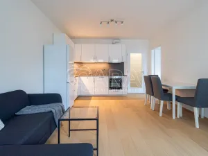 Pronájem bytu 2+kk, Praha - Malešice, Azzoniho, 51 m2