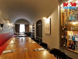 Prodej obchodního prostoru, Olomouc, Riegrova, 890 m2