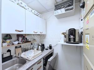 Pronájem kanceláře, Praha - Nusle, Hvězdova, 240 m2