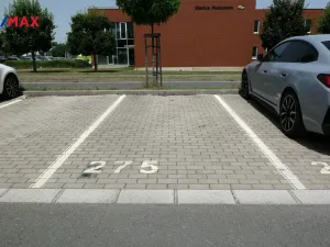 Pronájem bytu 2+kk, Hradec Králové - Nový Hradec Králové, Antonína Petrofa, 54 m2