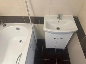 Prodej bytu 3+1, Kadaň, Husova, 66 m2