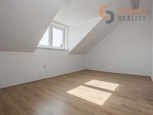 Prodej obchodního prostoru, Břeclav, Celnice-středisko služeb, 529 m2