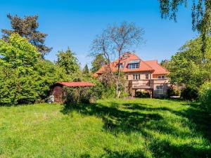 Pronájem vily, Praha - Střešovice, Cukrovarnická, 227 m2