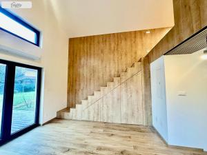 Pronájem bytu 2+kk, Brno - Žebětín, Křivánkovo náměstí, 50 m2