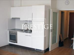 Pronájem bytu 1+kk, Praha - Horní Měcholupy, Modenská, 38 m2