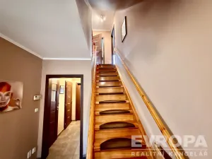 Prodej rodinného domu, Krnov, Pod Rozhlednou, 145 m2